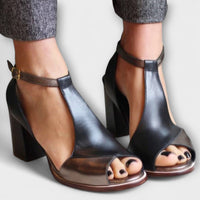 Karolína Sofistikované Pravokožené Sandály Na Podpatku